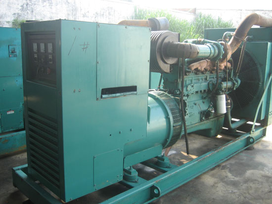 彬县租赁发电机- 发电机碳刷磨损的原因是什么